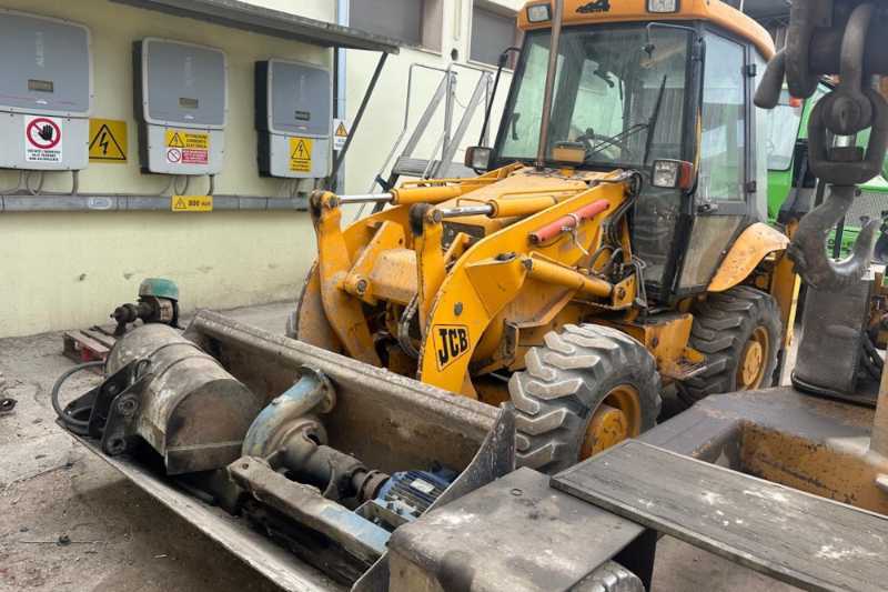 OmecoHub - Immagine JCB 2CX